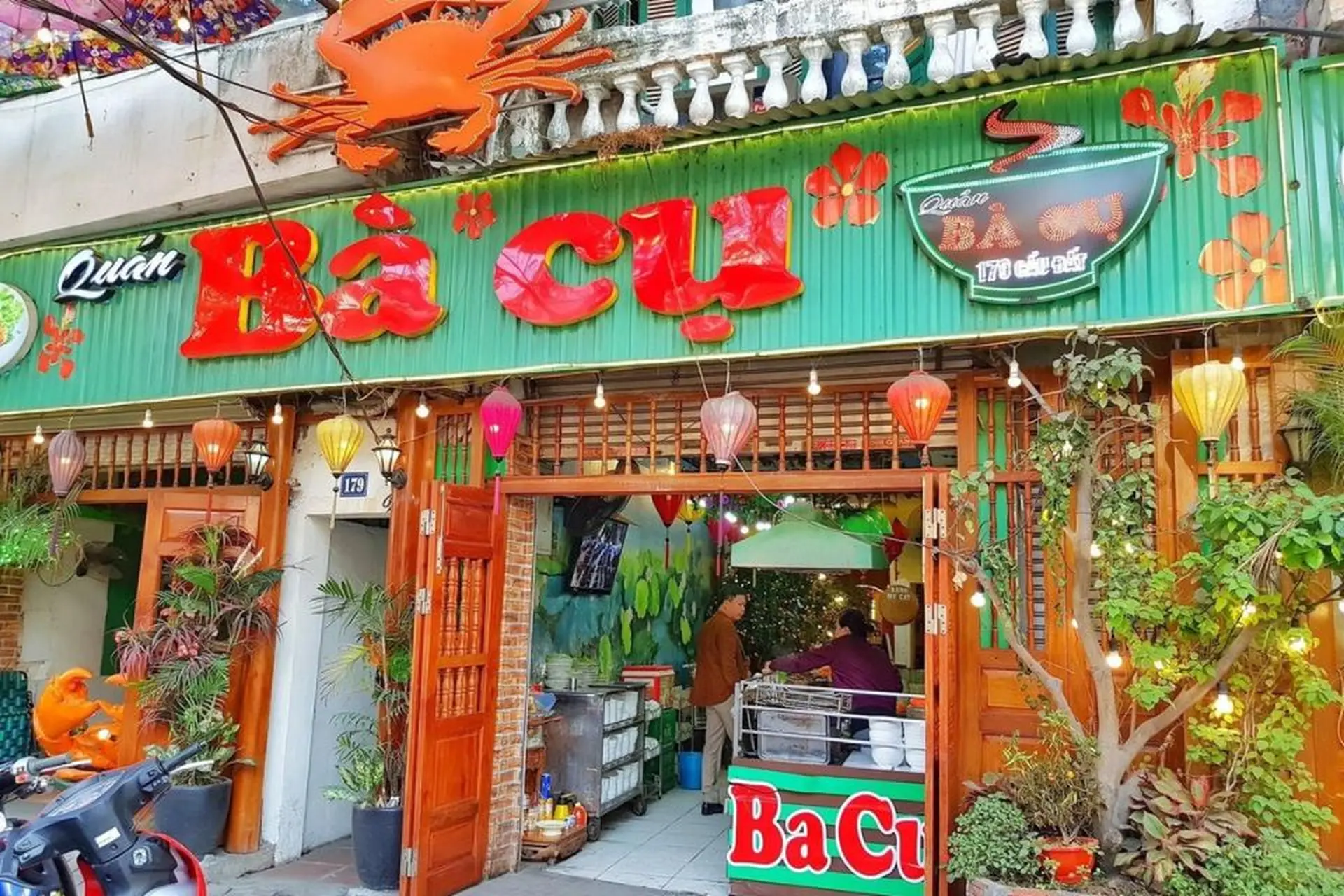 Bánh Đa Cua Bà Cụ Hải Phòng: Review Chi Tiết, Giá Cả!