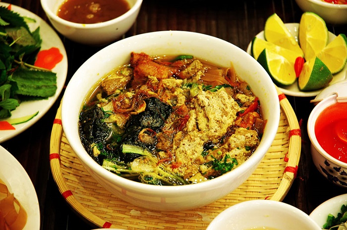 [Top 10+] Quán Bánh Đa Cua Ngon Nhất Hải Phòng: Ăn Là Ghiền!